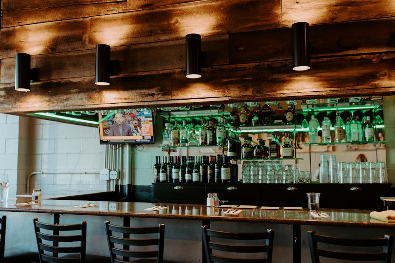 Bar Green Lights